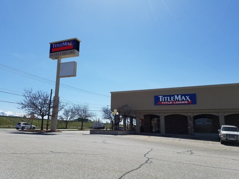 More Photos Of 2465 N Main St, Sunset Unknown For Lease