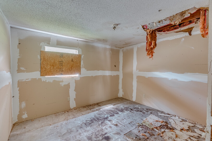 More Photos Of 2508 Highland Dr, Mobile Multifamily For Sale