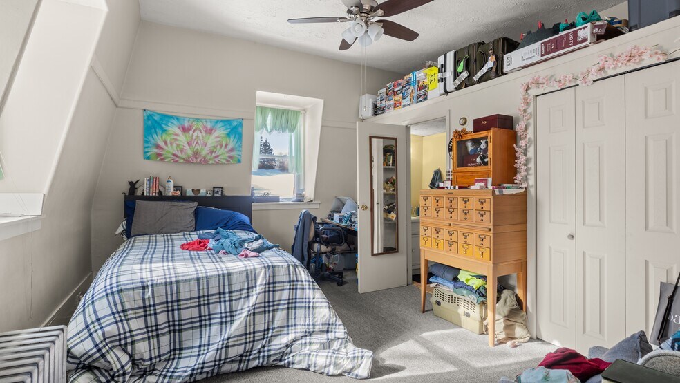 More Photos Of 465 Chapel St, Lee Apartments For Sale