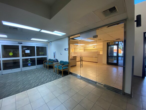 More Photos Of 1850 N Riverside Ave, Rialto Medical For Lease