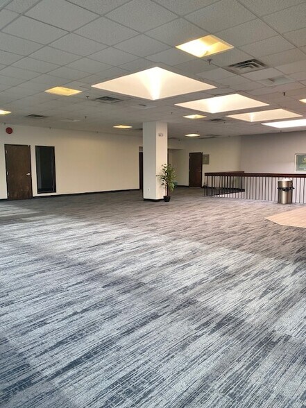 More Photos Of 2-70 Ramtown Greenville Rd, Howell Unknown For Lease