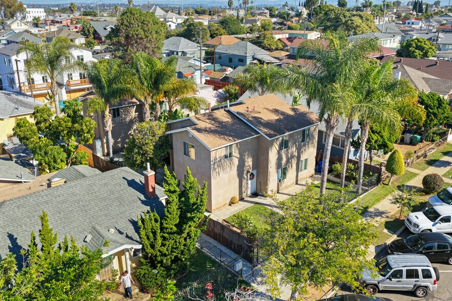More Photos Of 1952-54 Irving Ave, San Diego Apartments For Sale