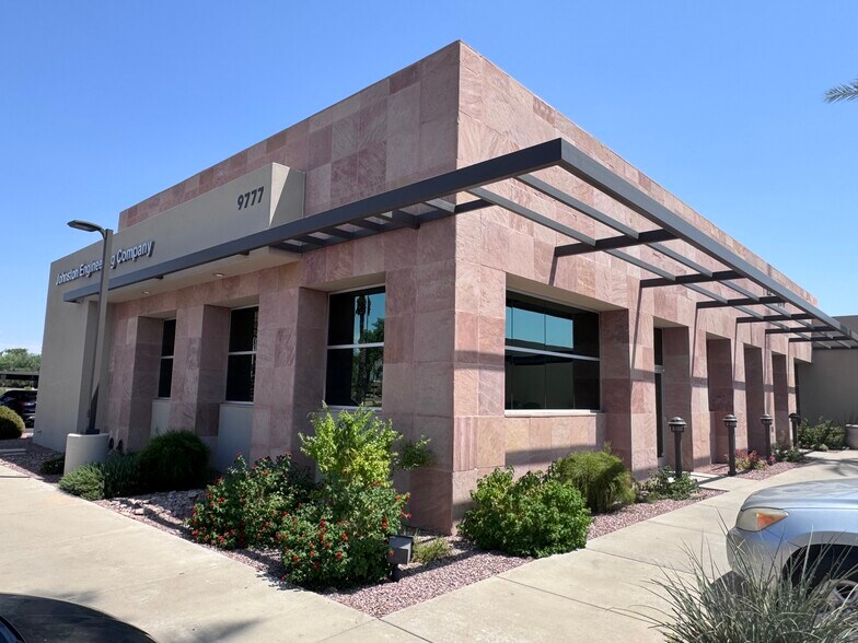 More Photos Of 9777 N 91st St, Scottsdale Medical For Sale