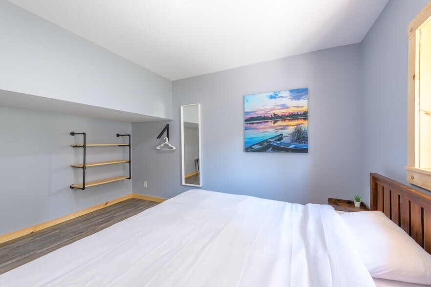 More Photos Of 26370 County 7 Blvd, Welch Apartments For Sale