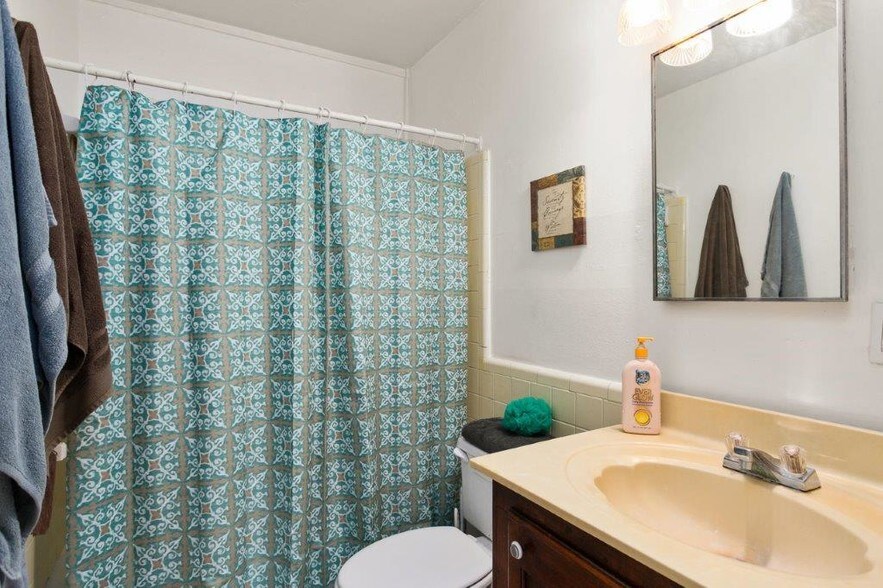 More Photos Of 3100 Areca Ave, Naples Apartments For Sale