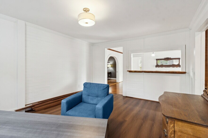 More Photos Of 2951 Moon Station Rd NW, Kennesaw Office For Sale