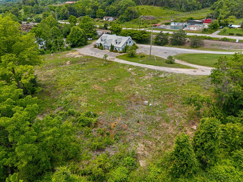 More Photos Of 14 Mimidis Ln, Swannanoa Office For Sale