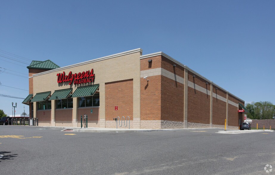 More Photos Of 1927 Emmorton Rd, Bel Air Drugstore For Sale