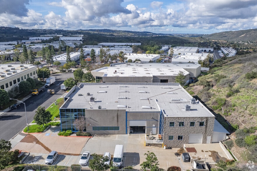 More Photos Of 12778 Brookprinter Pl, Poway Industrial For Lease