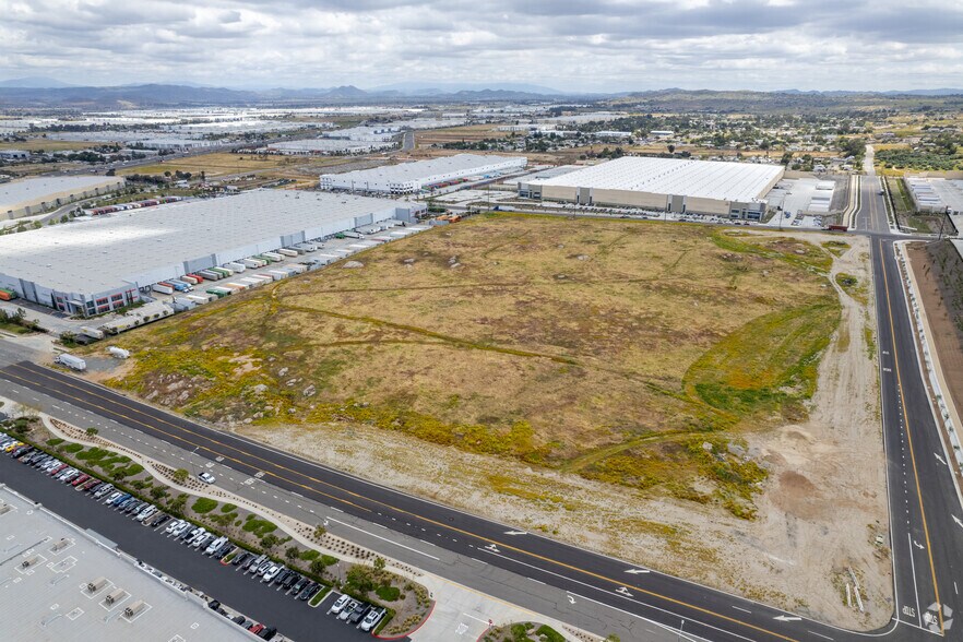 More Photos Of 22530 Old Oleander Ave, Perris Warehouse For Sale