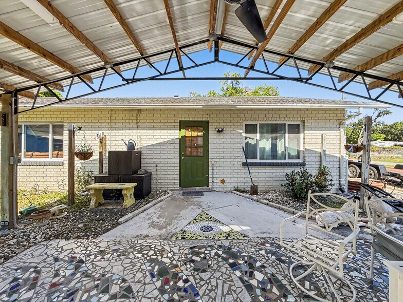 More Photos Of 7813 Leo Kidd Ave, Port Richey Flex For Sale