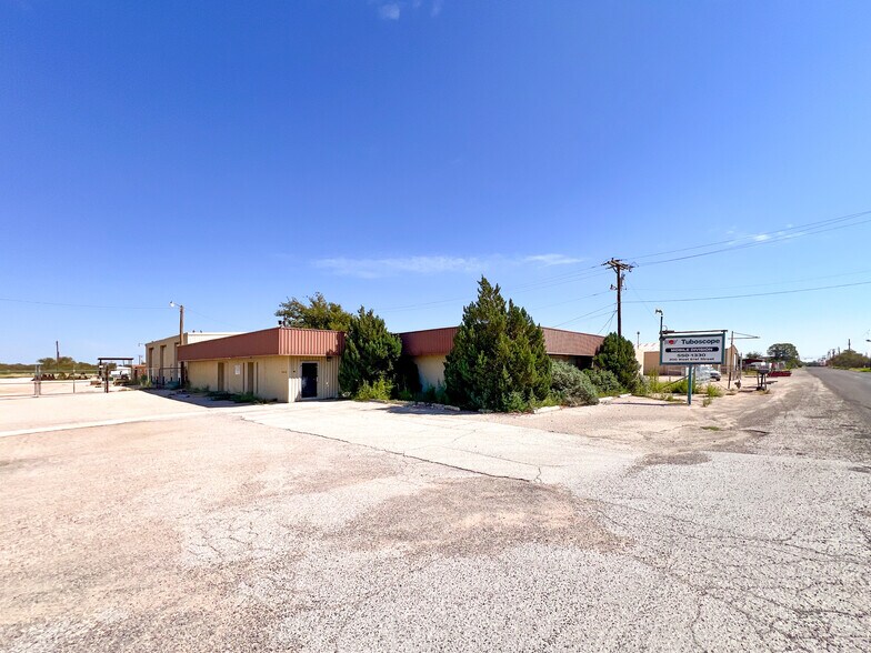 Primary Photo Of 300 W 61st St, Odessa Industrial For Sale