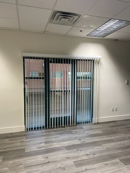 More Photos Of 5440 W Sahara Ave, Las Vegas Medical For Lease