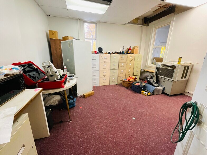 More Photos Of 179 1st St, Pittsfield Office Residential For Sale