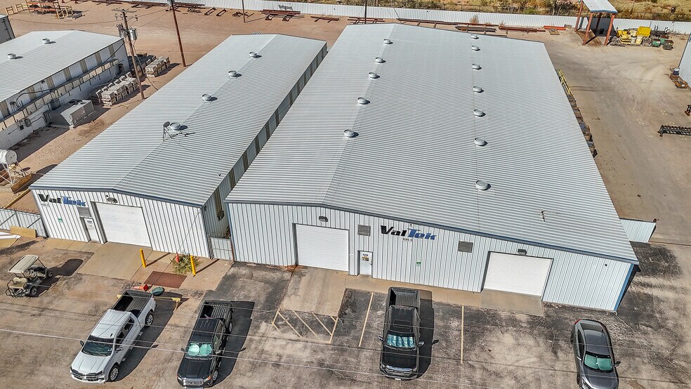 More Photos Of 2110 W 44th St, Odessa Industrial For Sale