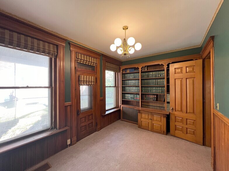 More Photos Of 130 W Main St, New Britain Office For Lease