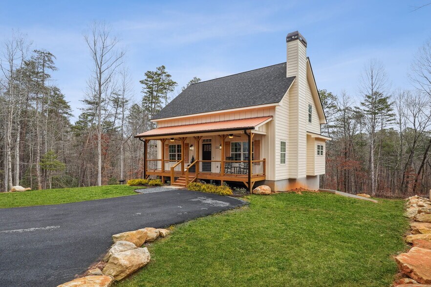 More Photos Of 1300 Preacher Campbell Rd, Clarkesville Multifamily For Sale