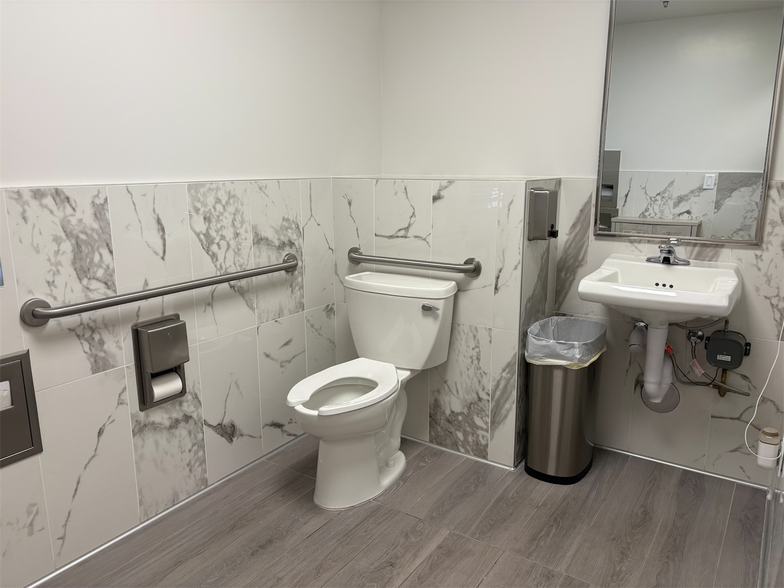 More Photos Of 105 N Bascom Ave, San Jose Medical For Lease