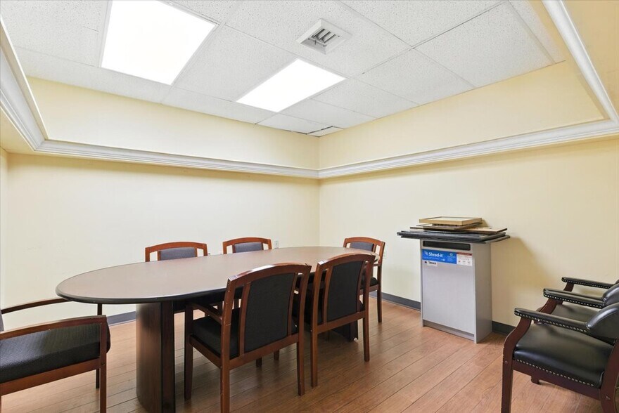 More Photos Of 5405 Twin Knolls Rd, Columbia Medical For Sale