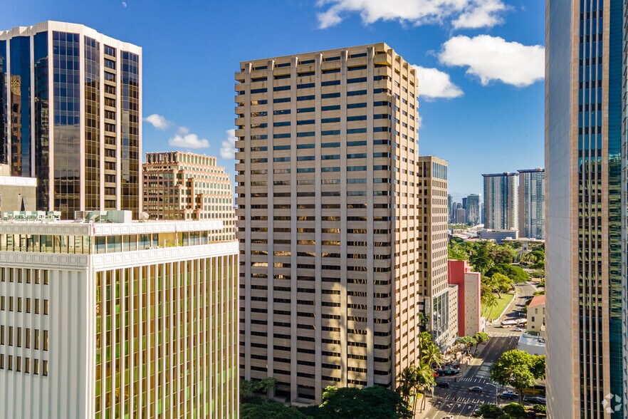 More Photos Of 1001 Bishop St, Honolulu Office For Lease