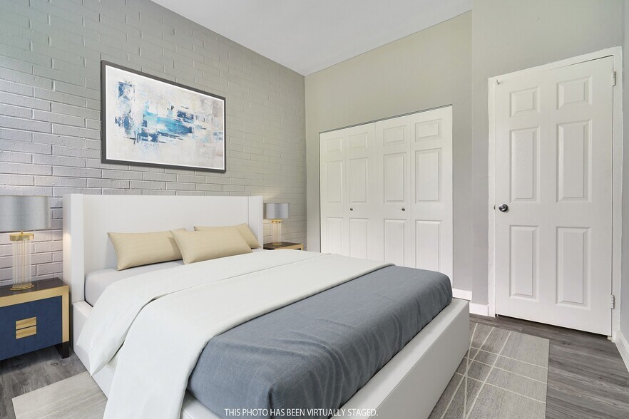 More Photos Of 220 S Lenola Rd, Maple Shade Township Apartments For Sale