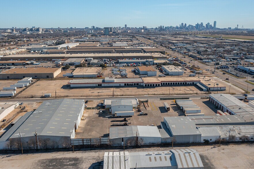 More Photos Of 3817 Irving Blvd, Dallas Truck Terminal For Lease