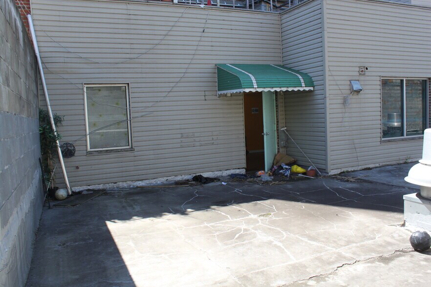 More Photos Of 531 52nd St, Brooklyn Apartments For Sale
