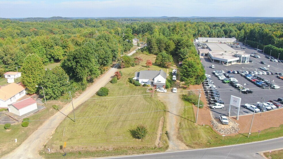 More Photos Of 1823 E Salisbury St, Asheboro Land For Sale