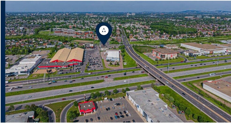 More Photos Of 5305 Notre-Dame, Laval Office Residential For Sale
