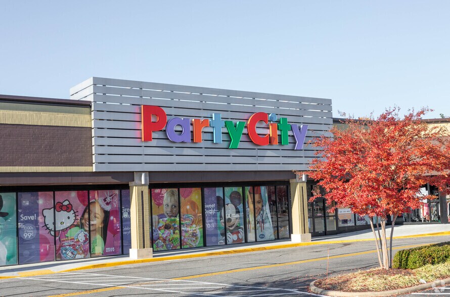 More Photos Of 2307-2329 Forest Dr, Annapolis Freestanding For Lease