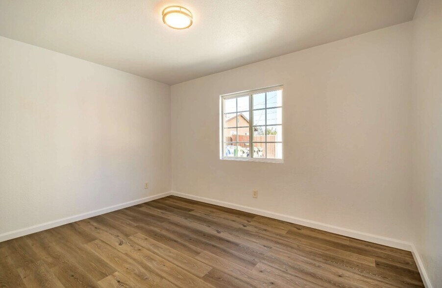 More Photos Of 3317 E 8th St, Los Angeles Apartments For Sale
