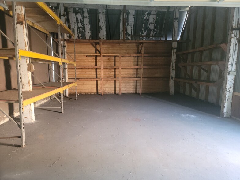 More Photos Of 2965 Santa Fe Ave, Long Beach Freestanding For Lease