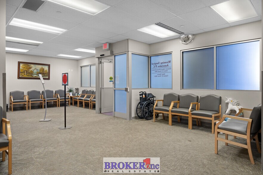 More Photos Of 419 S Washington St, Casper Healthcare For Lease