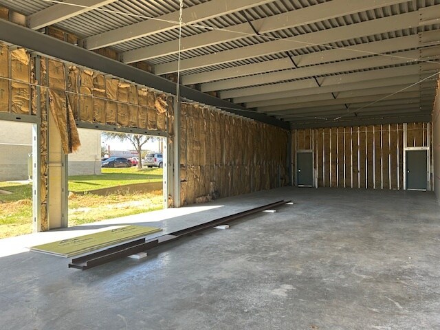 More Photos Of 1310 Trey Dr, Laredo Office For Lease