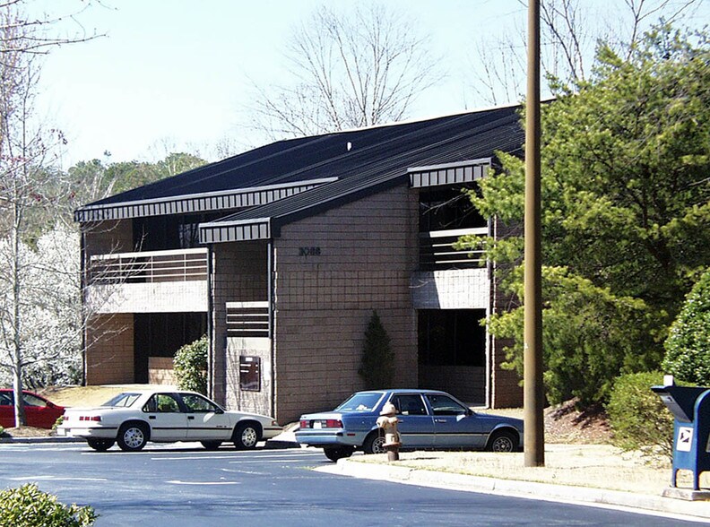 More Photos Of 3088 Mercer University Dr, Chamblee Office For Sale