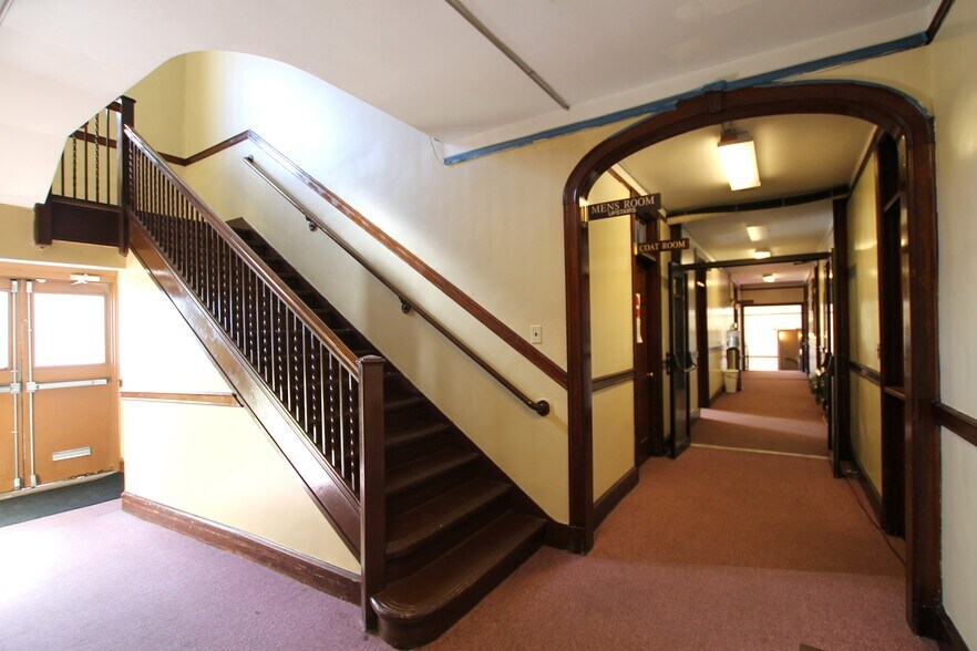 More Photos Of 36-40 Walcott St, Pawtucket Religious Facility For Sale