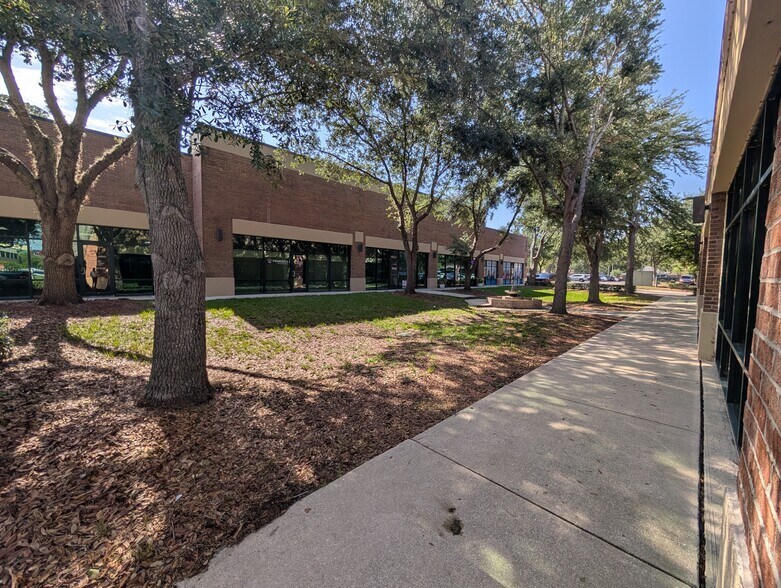 More Photos Of 12276 San Jose Blvd, Jacksonville Medical For Lease