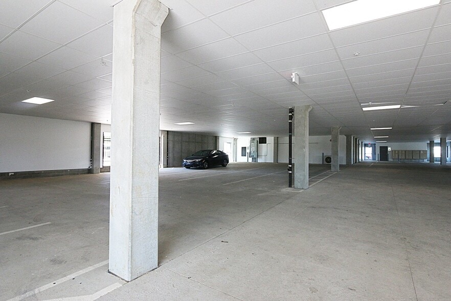 More Photos Of 1015 N 16th St, Omaha Apartments For Sale