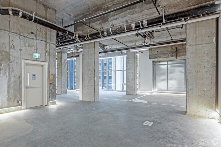 More Photos Of 591 Yonge St, Toronto Apartments For Lease