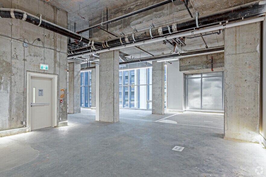 More Photos Of 599 Yonge St, Toronto Apartments For Sale