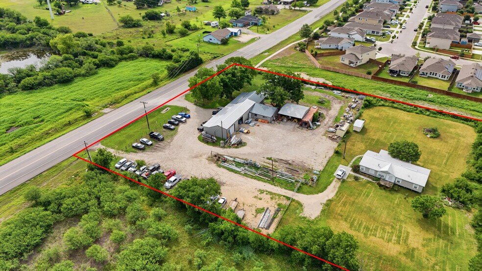 More Photos Of 1512 Posey Rd, San Marcos Office For Sale