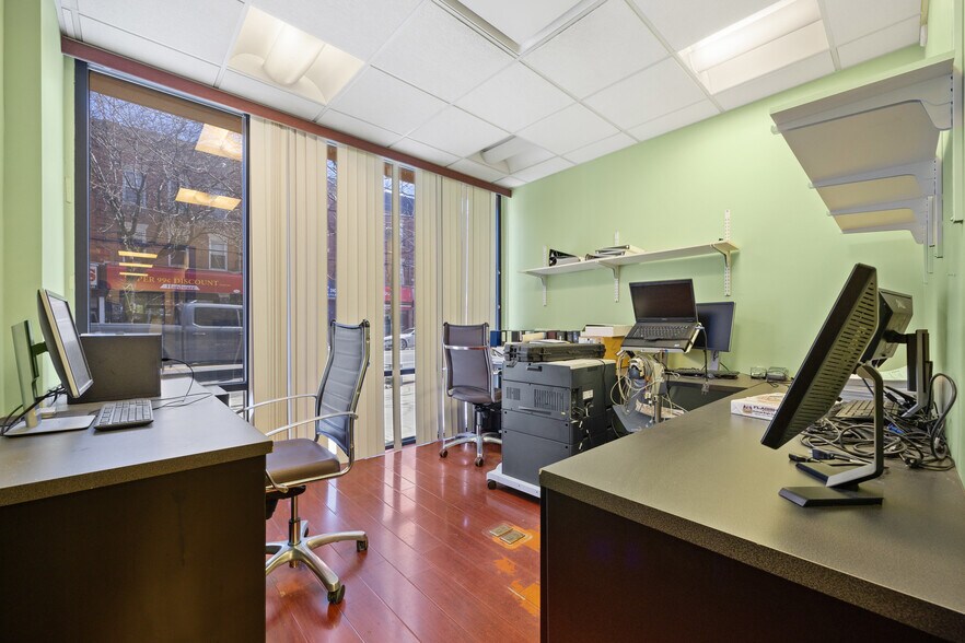 More Photos Of 7210 13th Ave, Brooklyn Medical For Lease