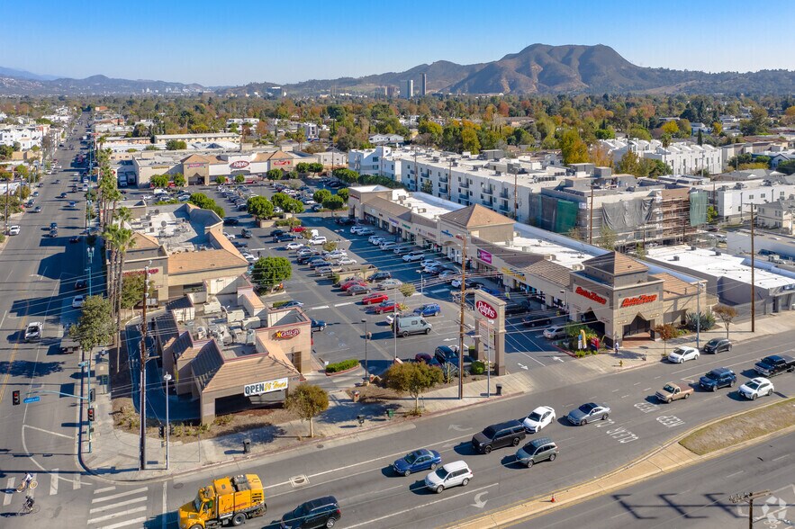 More Photos Of 5160 Vineland Ave, North Hollywood Unknown For Lease