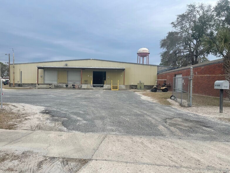 More Photos Of 1141 US Highway 41 NW, Jasper Distribution For Sale