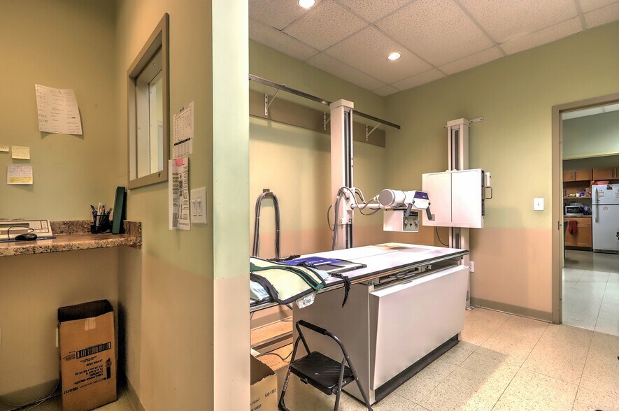 More Photos Of 236 Boston Post Rd, Orange Medical For Lease