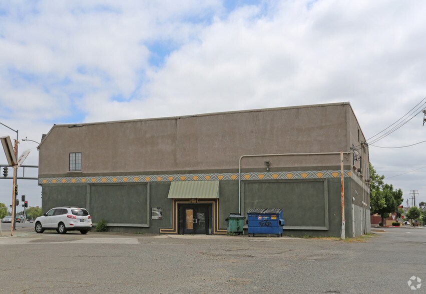 More Photos Of 2322-2326 Del Paso Blvd, Sacramento Storefront Retail Residential For Sale