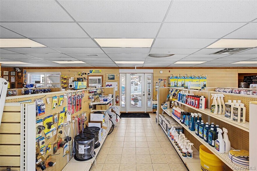 More Photos Of 200 Atlantic Ave, East Moriches Marina For Sale