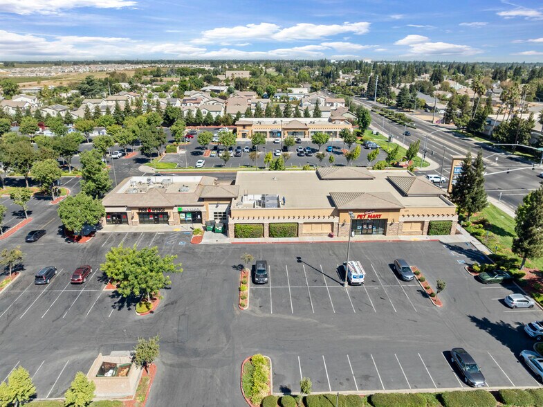 More Photos Of , Lodi General Retail For Sale