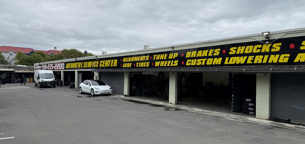 More Photos Of 11820 San Pablo Ave, El Cerrito Auto Dealership For Sale