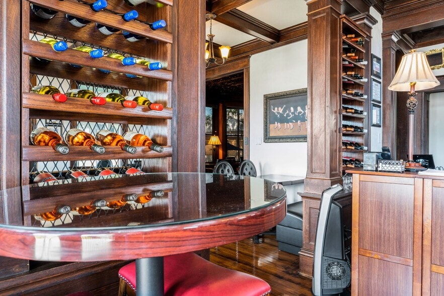 More Photos Of 312 N Central Ave, Cameron Restaurant For Sale